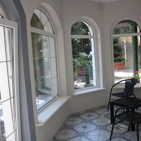 Przestronny Dom Rodzinny Z Ogródkiem Szkocka Casa de Férias