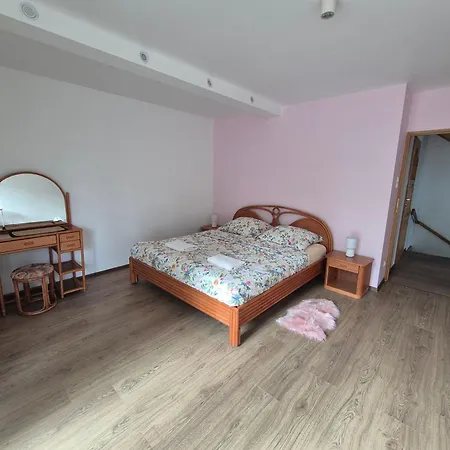 Сasa de vacaciones Przestronny Dom Rodzinny Z Ogródkiem Szkocka