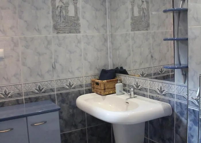 Przestronny Dom Rodzinny Z Ogródkiem Szkocka Casa de Férias *